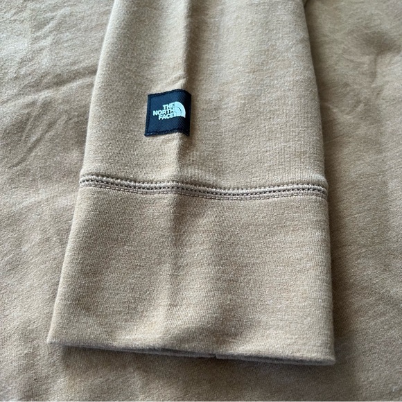 The North Face Terry Crew Antelope - Picture 2 of 8